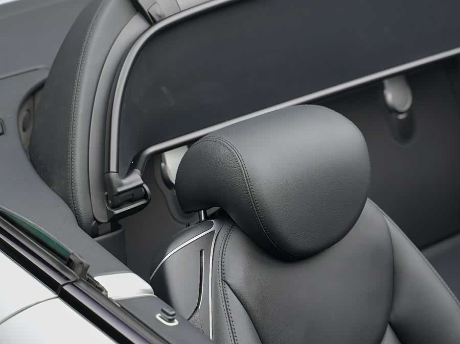 Mercedes-Benz SL Class 2006 car image #20