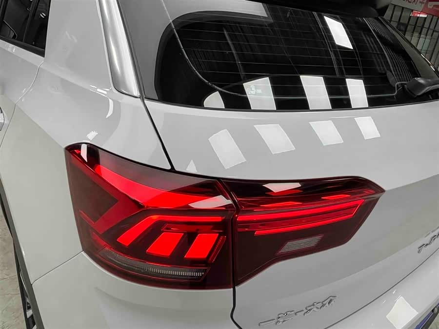 Volkswagen T-Roc 2021 #20 Volkswagen T-Roc 2021 car image #20