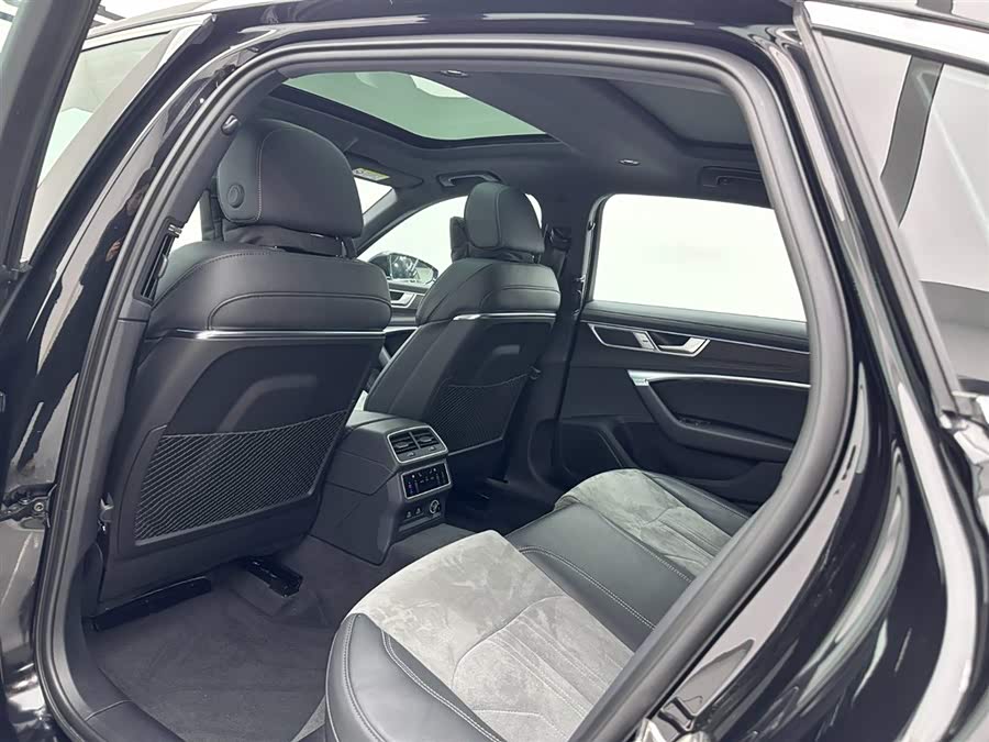 Audi A6L 2024 car image #20
