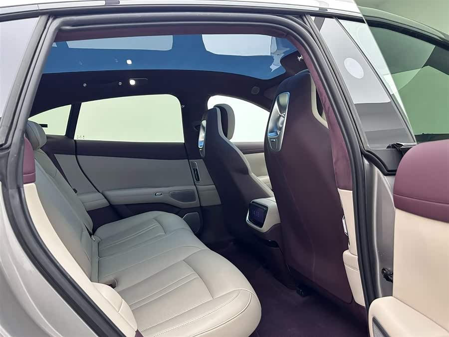 MI YU7 2025 car image #20