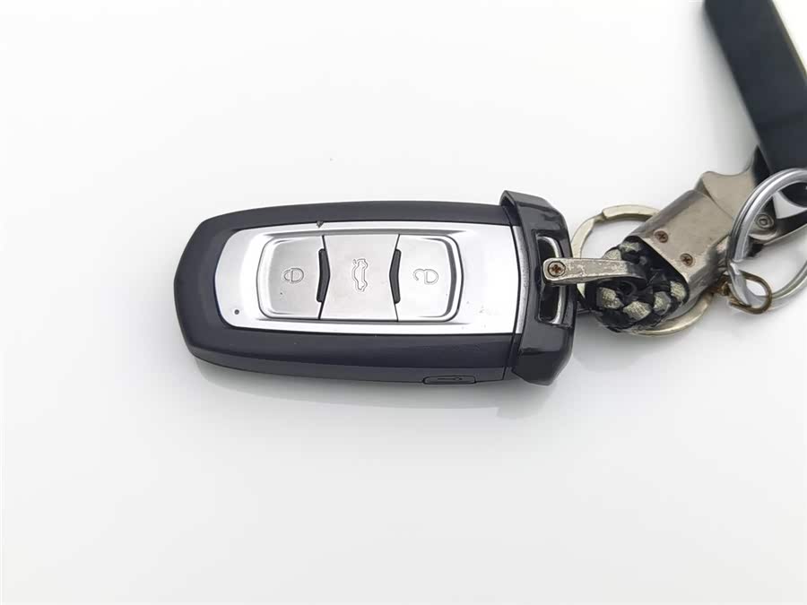 GEELY Emgrand 2015 car image #20