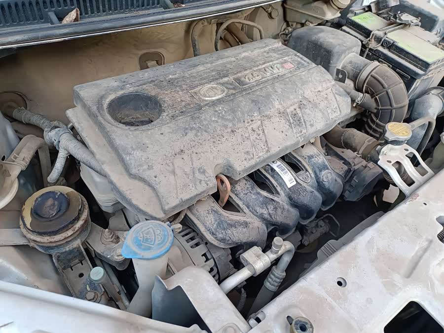 Great Wall C30 2012 car image #20