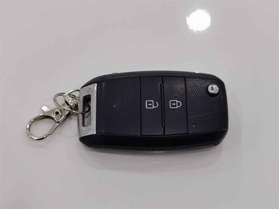 Kia Stonic 2016 car image #20