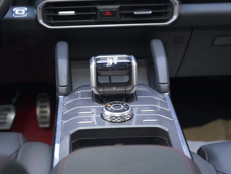Jetour T2 2024 car image #20