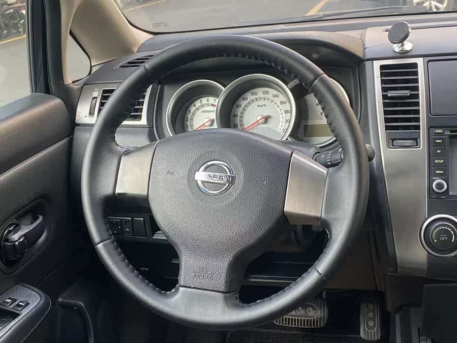 日产 骐达TIIDA 2010 汽车图片 #20