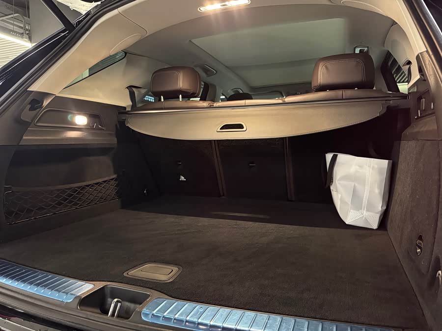 Mercedes-Benz GLE Class 2021 car image #20