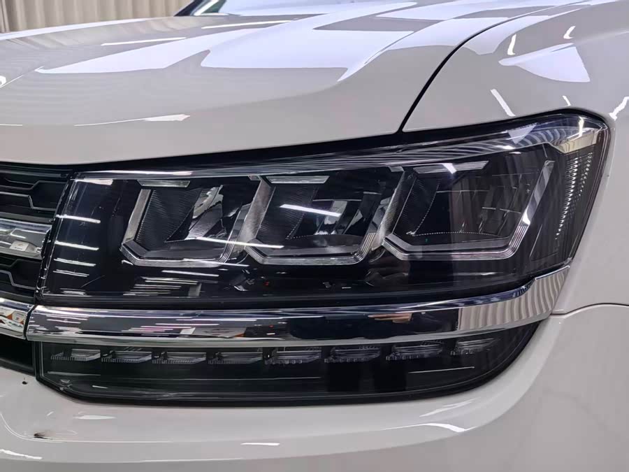 Volkswagen Tharu 2020 car image #20