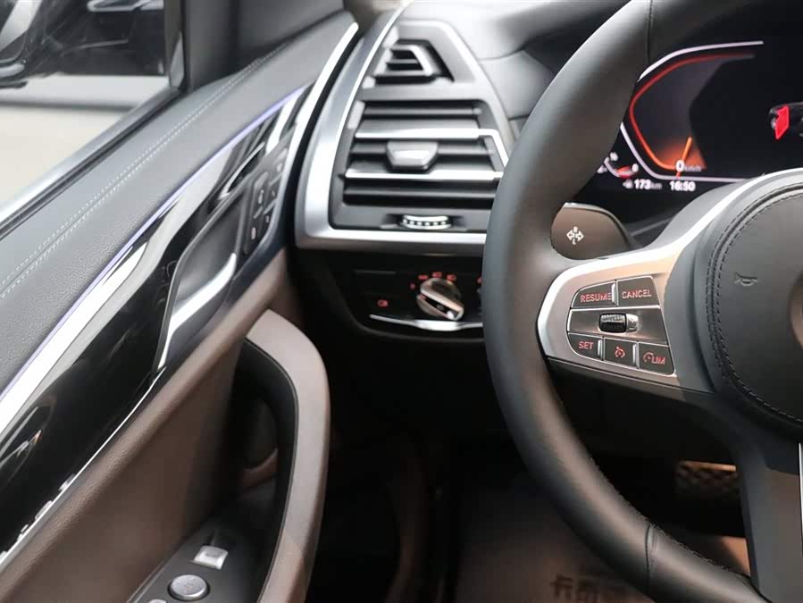 BMW X3 2022 car image #20