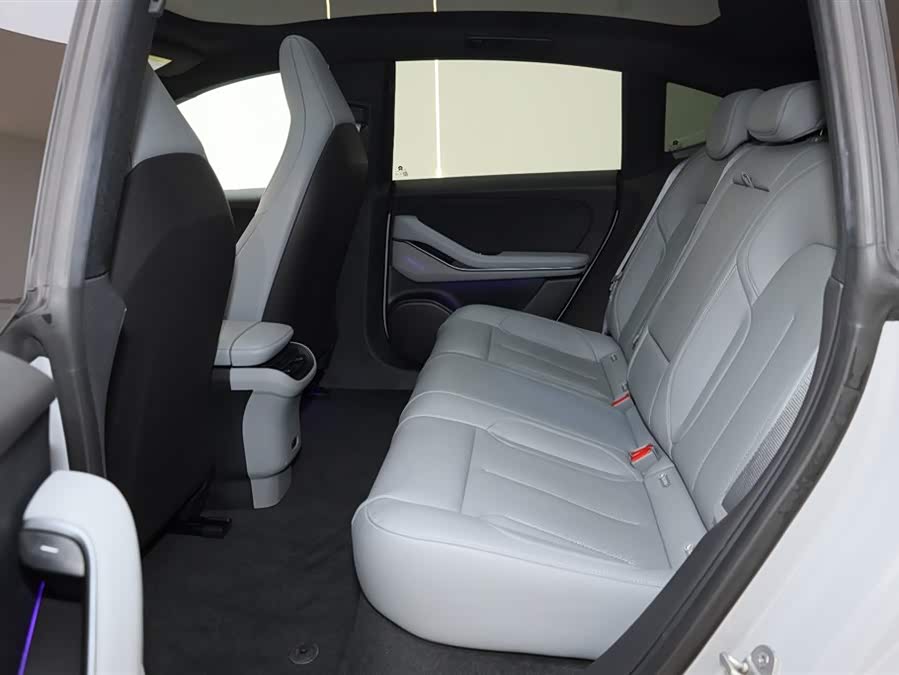 NIO ET5 2024 car image #20