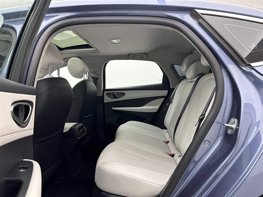BYD Seal 05 DM-i 2025 car image #20
