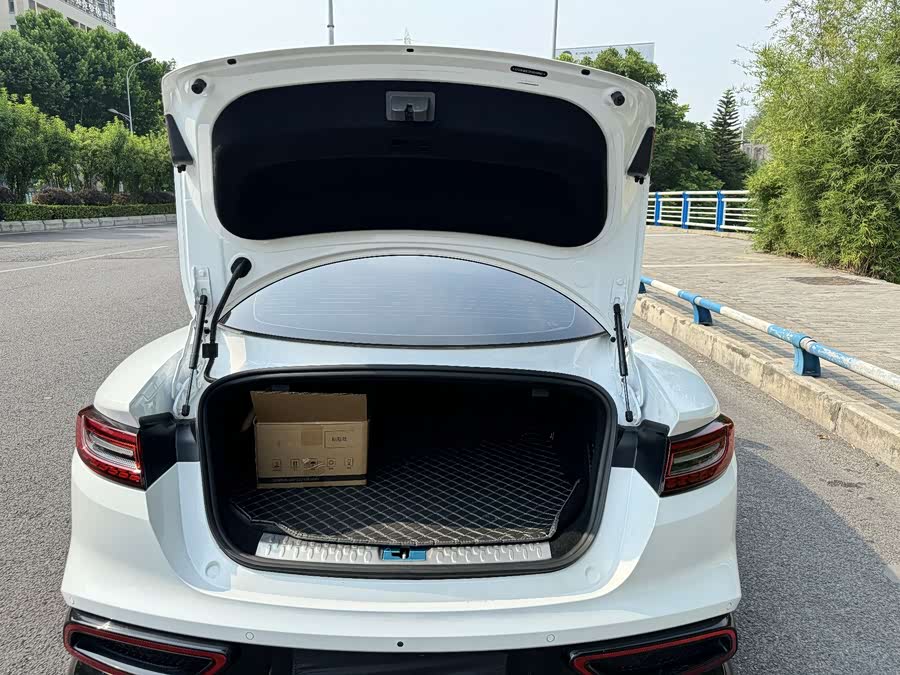 哪吒汽车 哪吒GT 2023 #20 哪吒汽车 哪吒GT 2023 汽车图片 #20