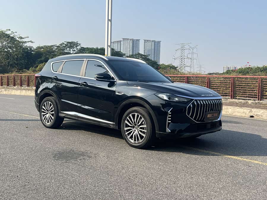 Jetour X70 PLUS 2023 car image #20