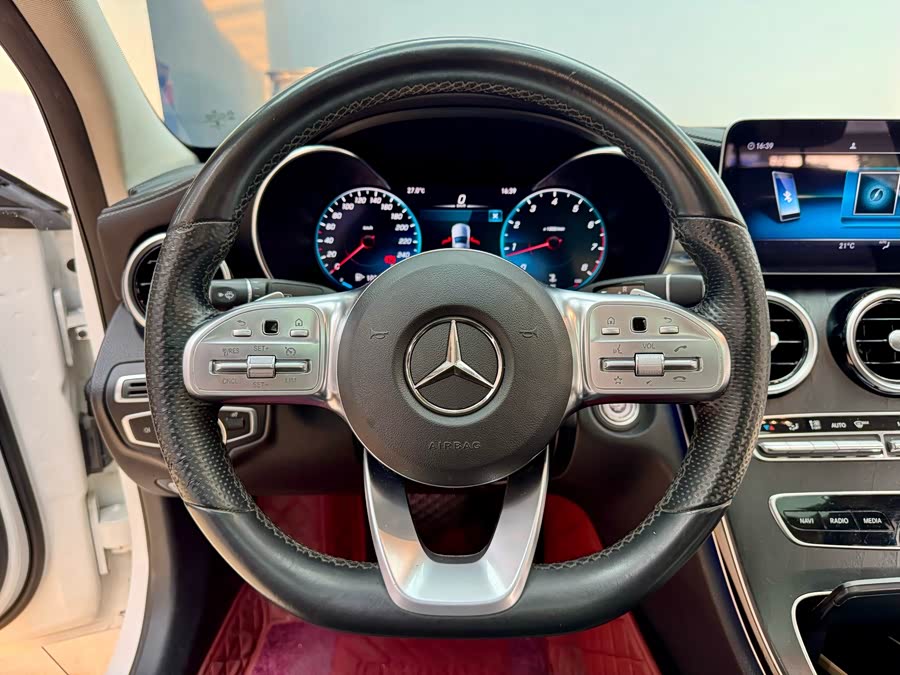 Mercedes-Benz C Class 2020 car image #20