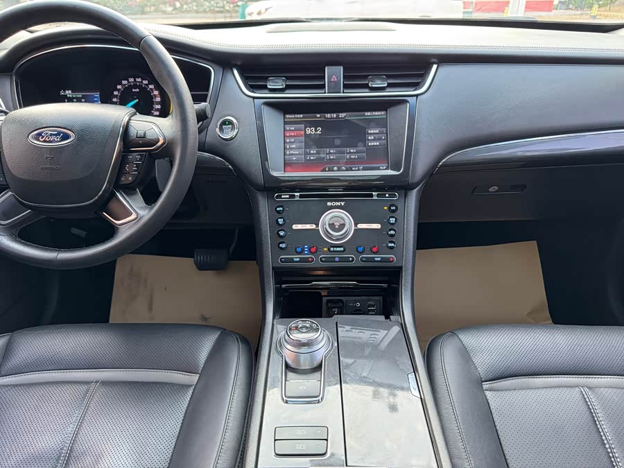 Ford Taurus 2016 car image #20