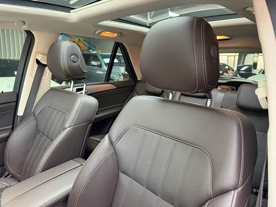 Mercedes-Benz GLE Class 2015 #20 Mercedes-Benz GLE Class 2015 car image #20