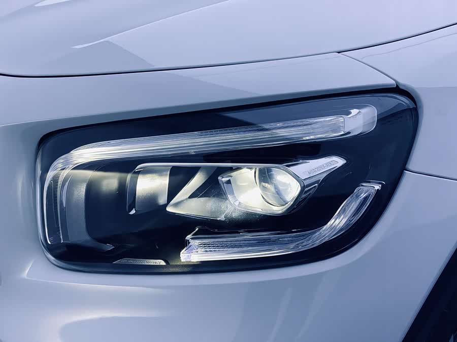 Mercedes-Benz GLB Class 2020 #20 Mercedes-Benz GLB Class 2020 car image #20