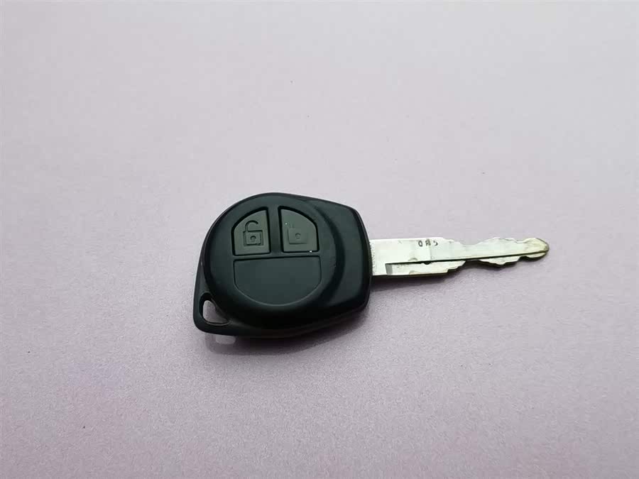 Suzuki 2013 car image #20