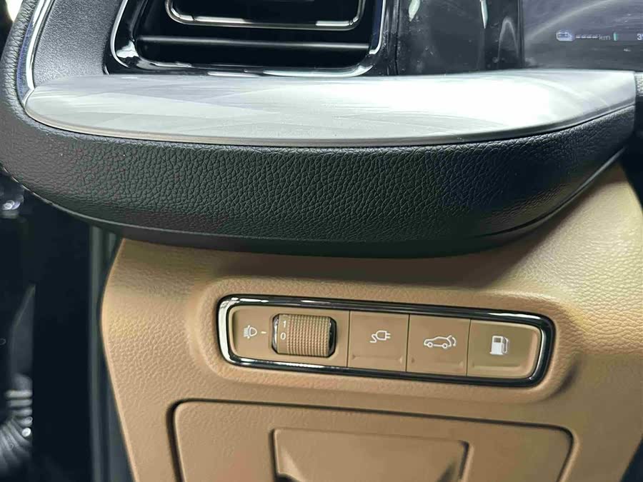 GAC Trumpchi ES9 2023 car image #20