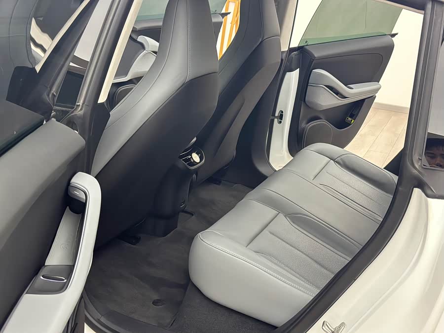 NIO ET5 2023 car image #20