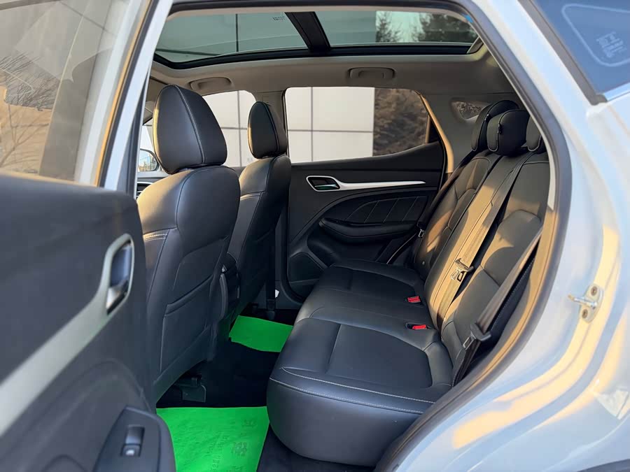 MG ZS 2019 car image #20
