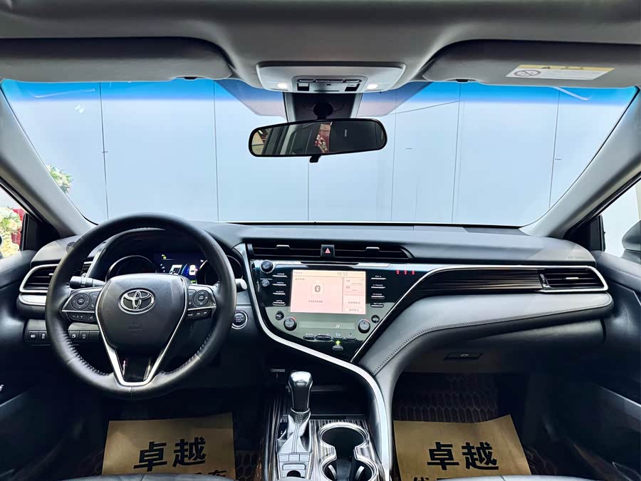 Toyota Camry 2018 car image #20