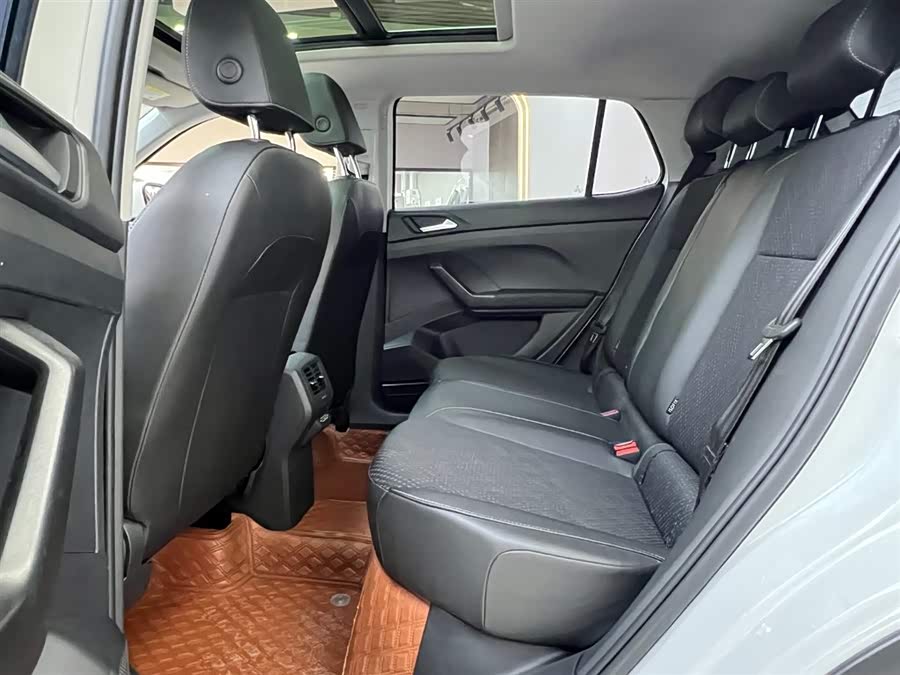 Volkswagen Tacqua 2022 #20 Volkswagen Tacqua 2022 car image #20