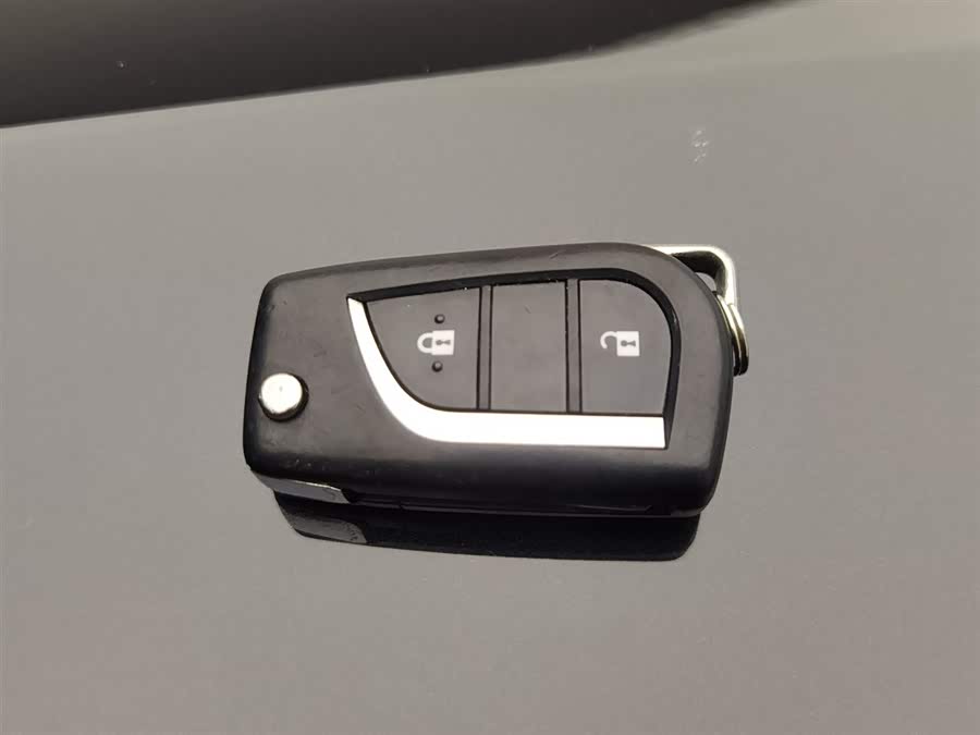 Toyota Highlander 2019 immagine di auto #20