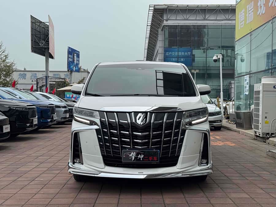 Toyota Alphard 2019 #20 Toyota Alphard 2019 car image #20