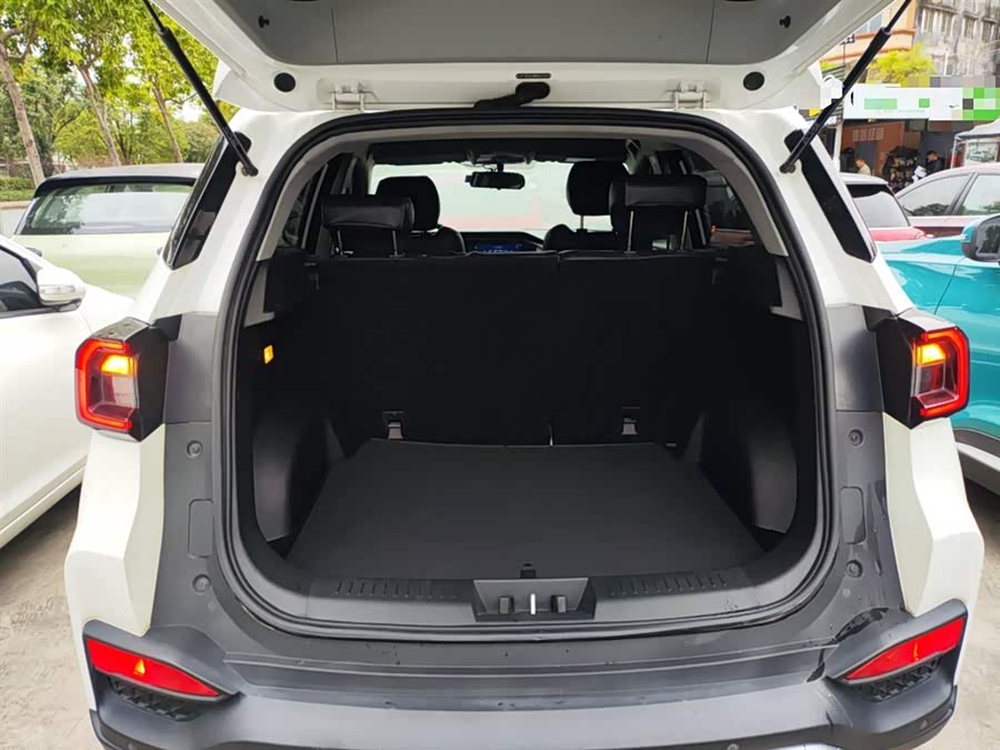 Kaiyi Showjet 2022 #20 Kaiyi Showjet 2022 car image #20