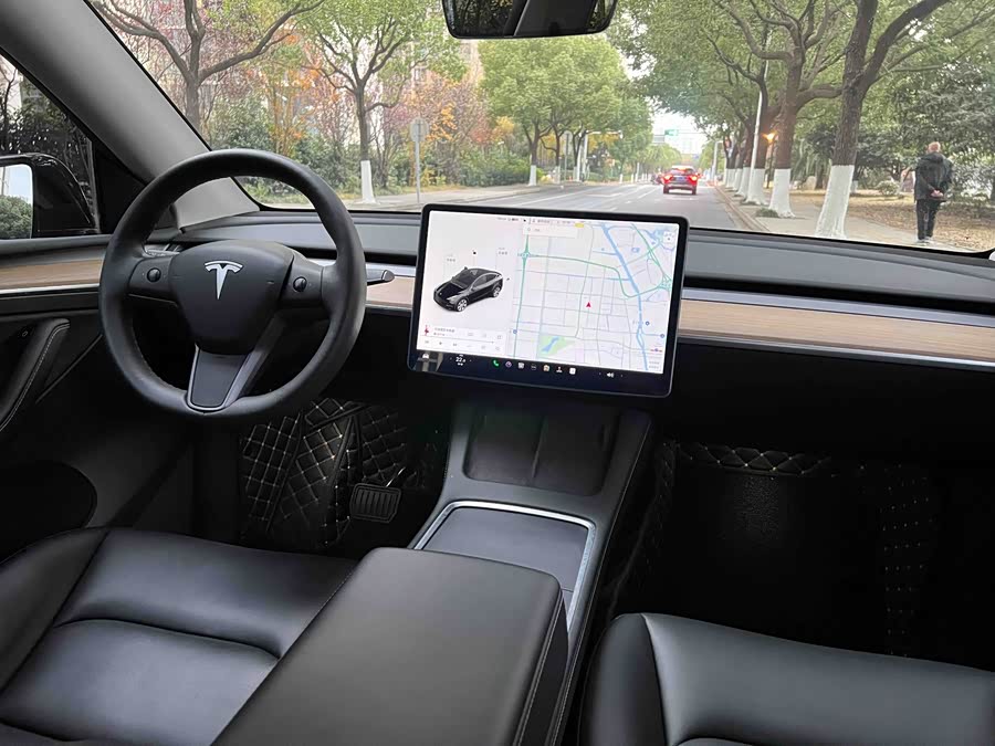Tesla Model Y 2022 #20 Tesla Model Y 2022 car image #20