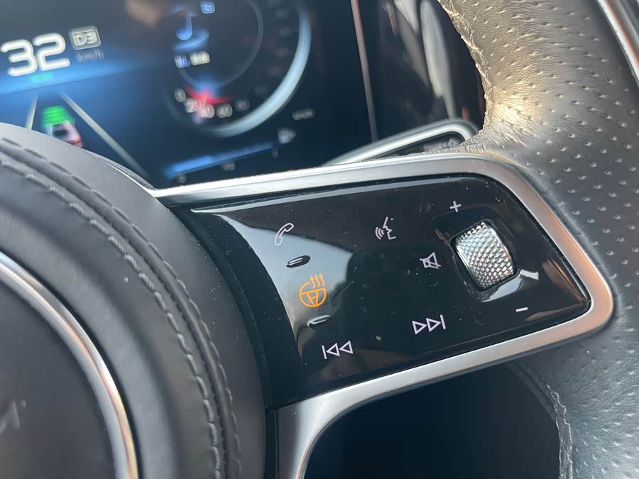 HongQi H9 2021 car image #20