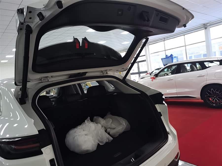 Changan UNI-K iDD 2025 car image #20