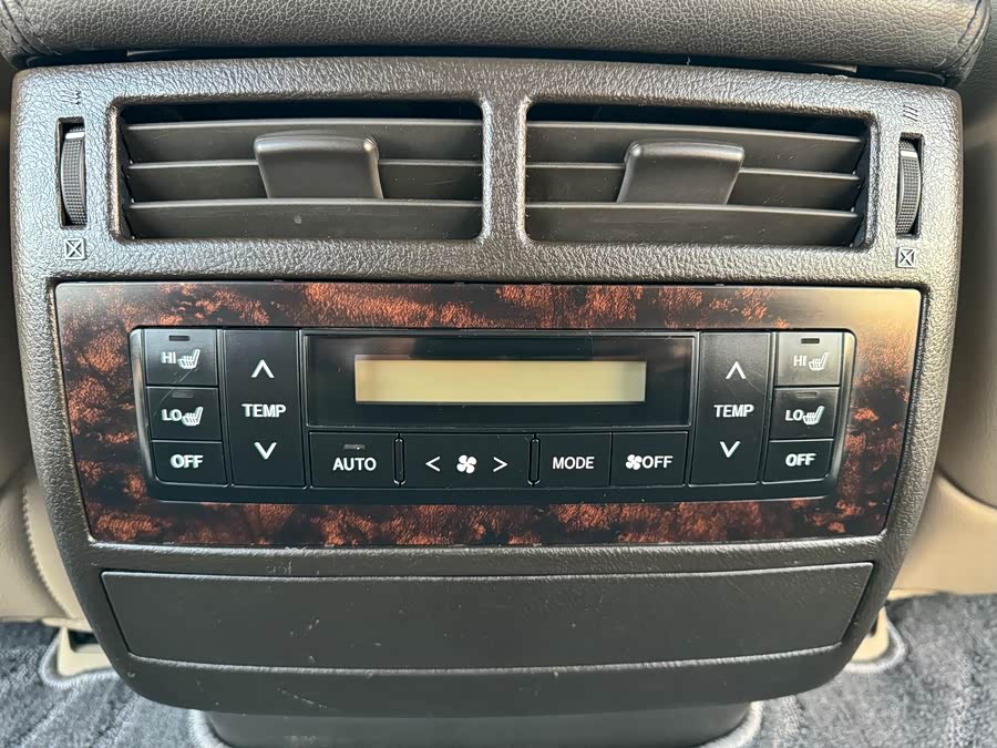 Toyota Land Cruiser 2008 car image #20