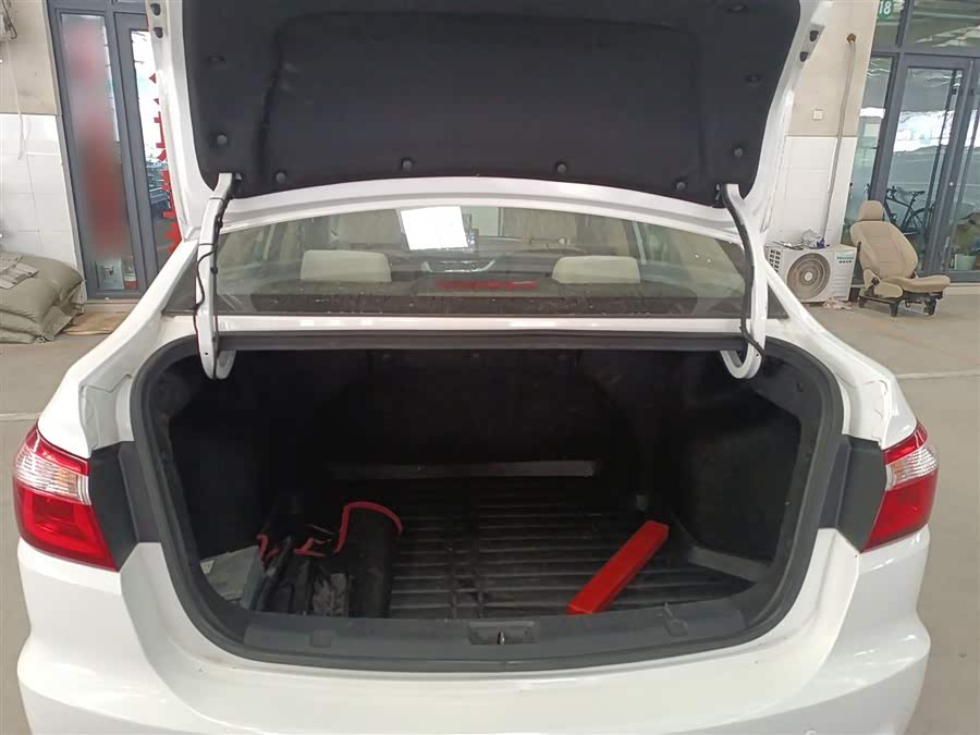 Changan Alsvin V7 2017 car image #20