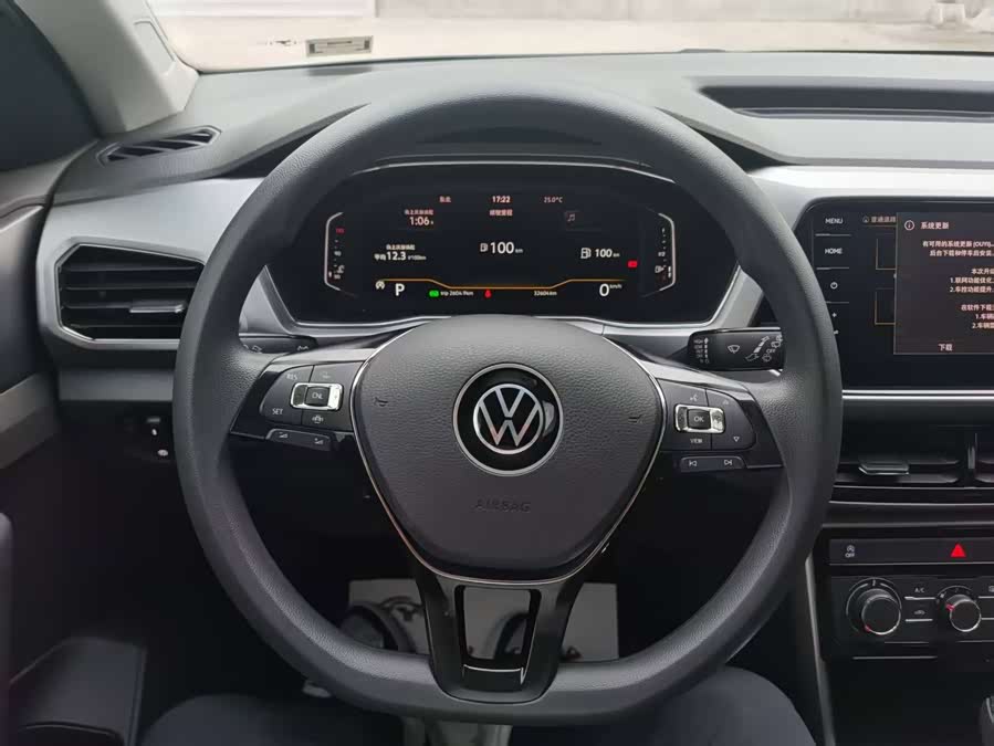 Volkswagen T-Cross 2021 #20 Volkswagen T-Cross 2021 car image #20