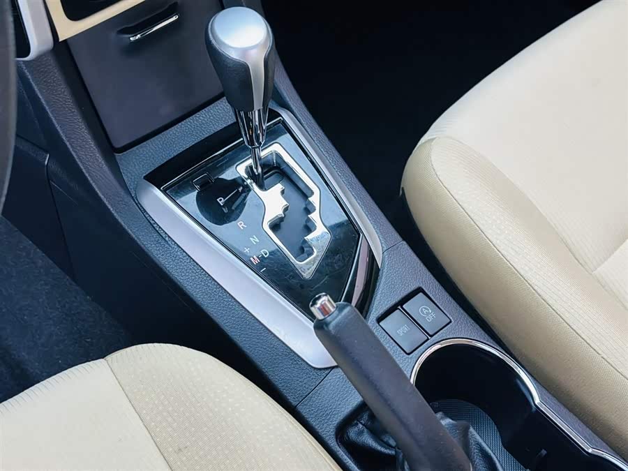 Toyota Corolla 2017 #20 Toyota Corolla 2017 car image #20