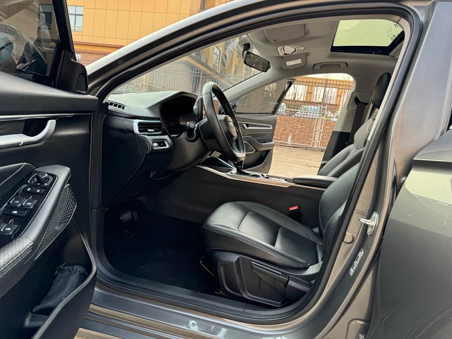GEELY Emgrand 2022 #20 GEELY Emgrand 2022 car image #20