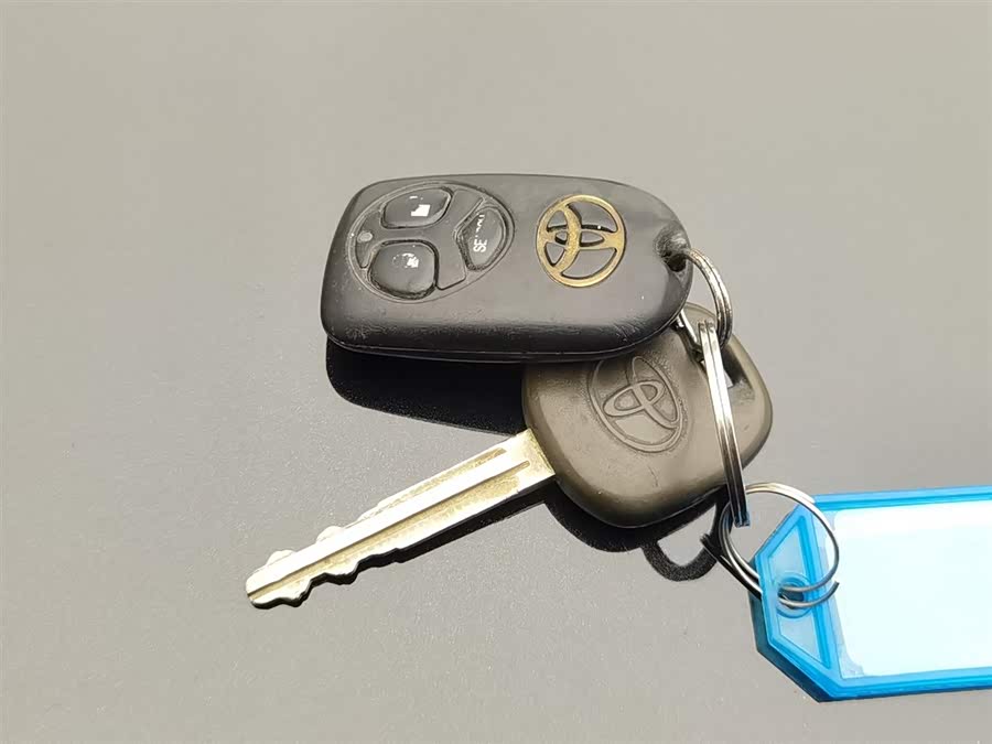 Toyota Corolla (Classic) 2010 immagine di auto #20