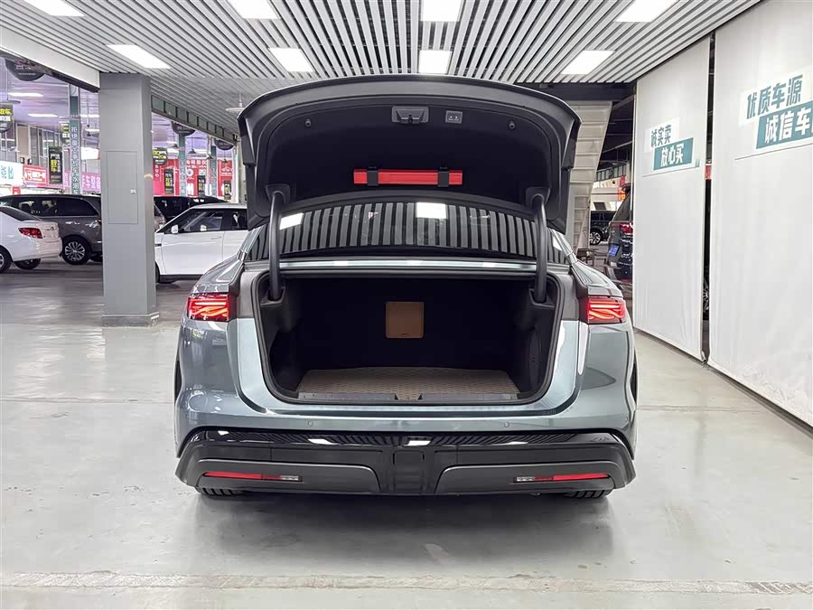 BYD HanL 2025 car image #20