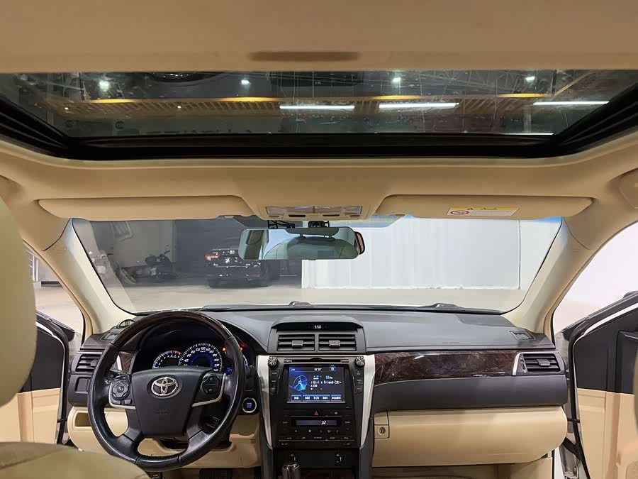 Toyota Camry 2015 #20 Toyota Camry 2015 car image #20