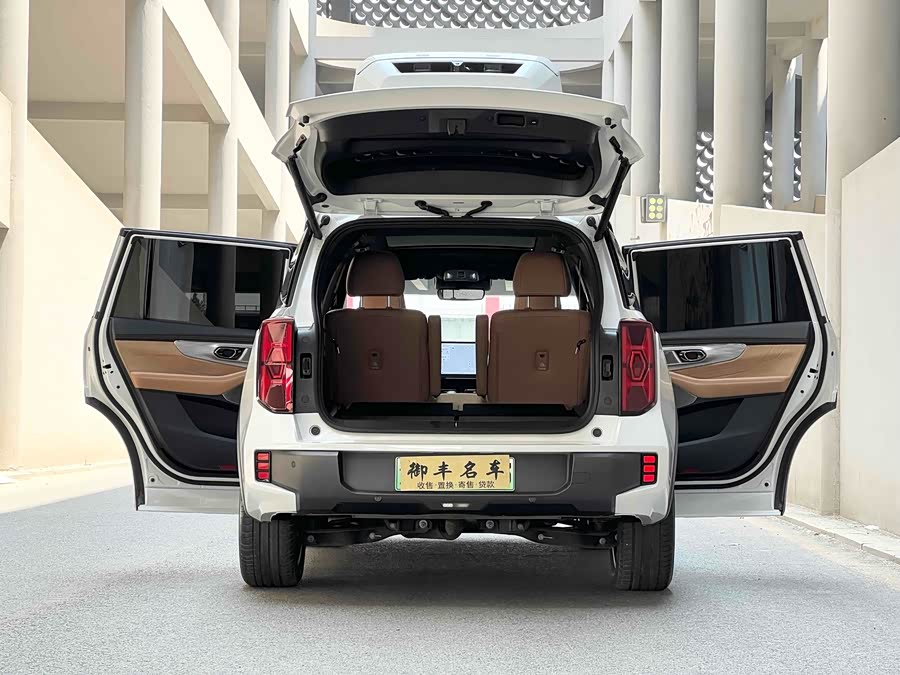 GAC Trumpchi ES9 2023 #20 GAC Trumpchi ES9 2023 car image #20