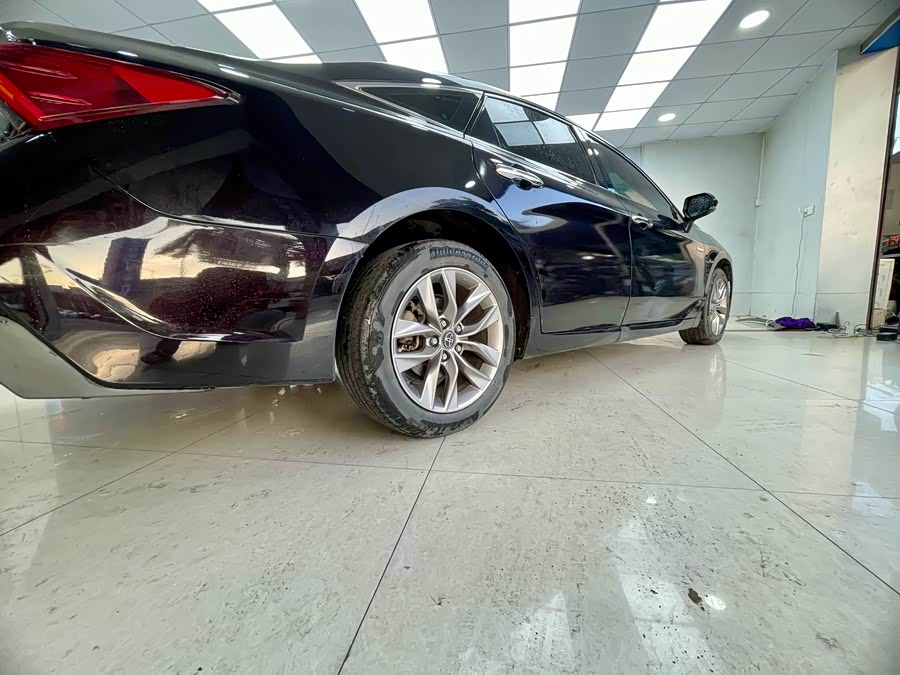Toyota Avalon 2019 car image #20