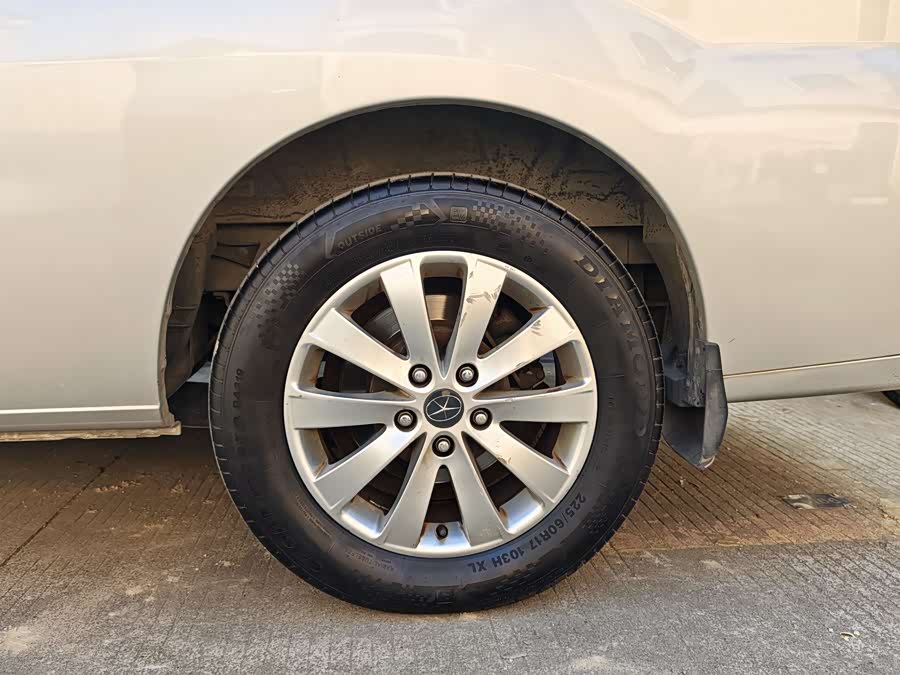 JAC 2018 #20 JAC 2018 car image #20