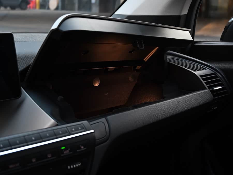 BMW i3 (Imported) 2018 car image #20