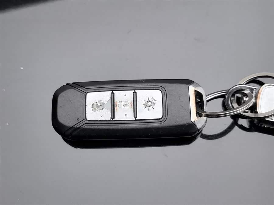 SWM X7 2019 صورة سيارة #20