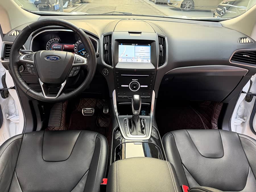 Ford Edge 2018 immagine di auto #20