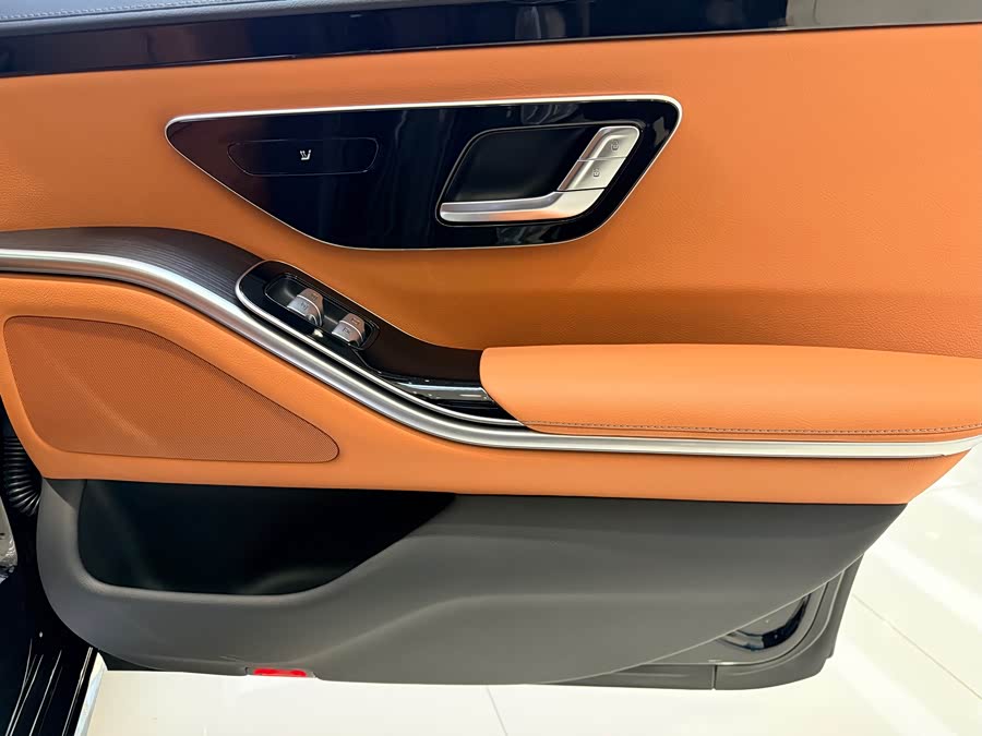 Mercedes-Benz S Class 2025 car image #20