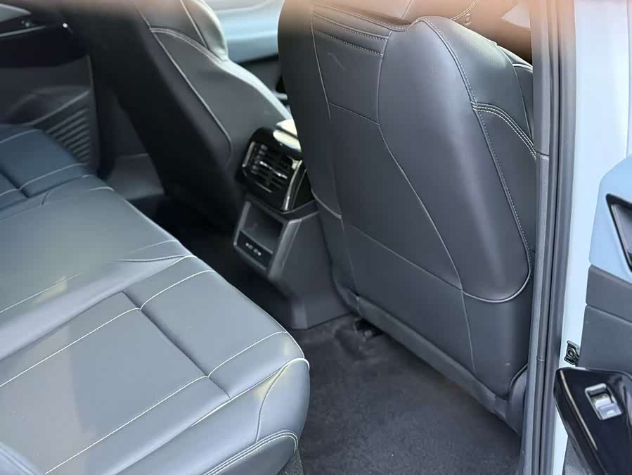 Volkswagen ID.4 X 2023 #20 Volkswagen ID.4 X 2023 immagine di auto #20