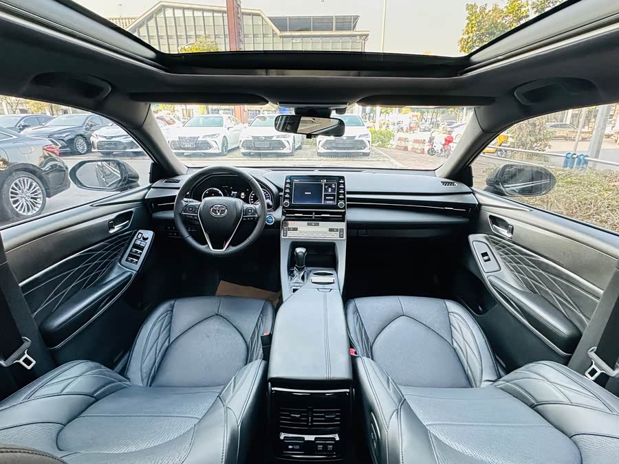 Toyota Avalon 2021 car image #20