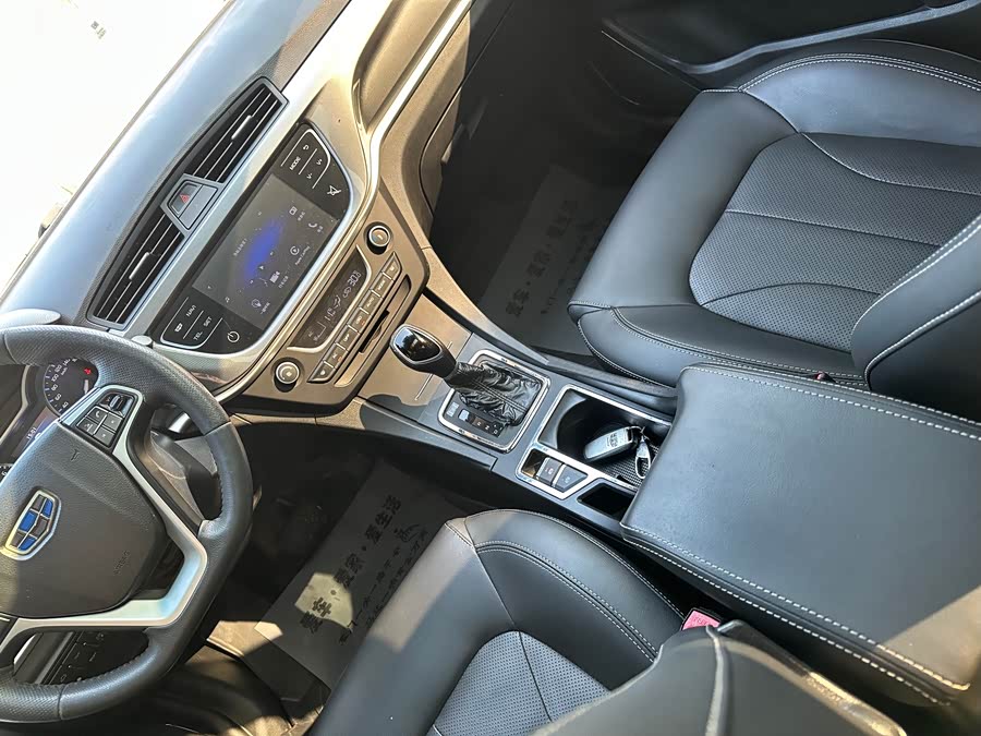 GEELY Emgrand 2017 car image #20
